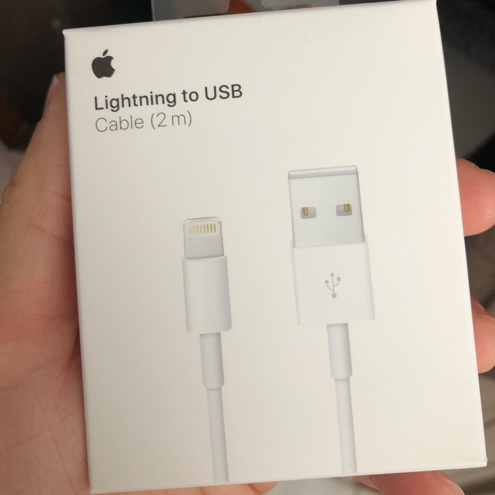 Brand new Apple Lightening to USB cable 2m